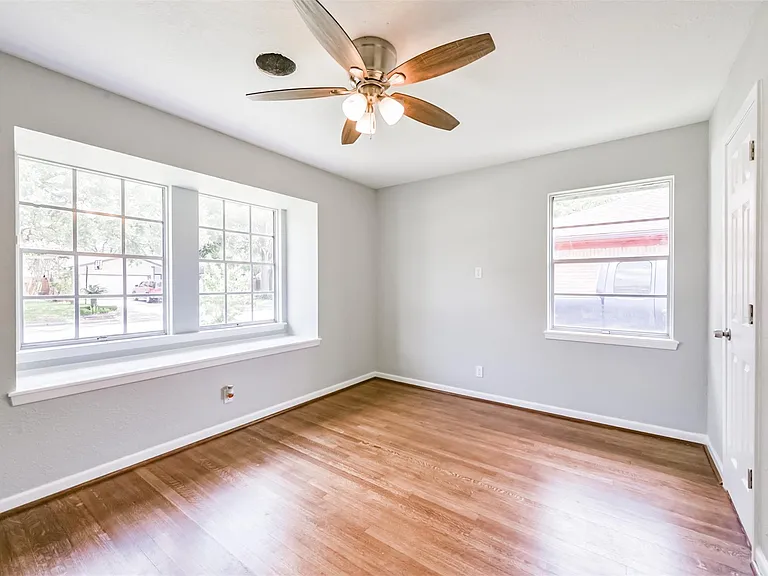 9631 Bundy Ln — Photo 24