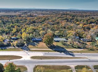 400 W Ray Fine Blvd, Roland, OK 74954