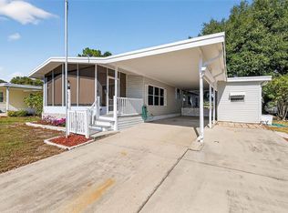 3224 Manatee Rd, Tavares, FL 32778