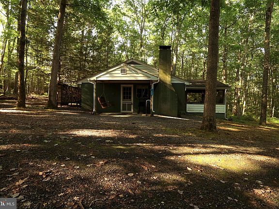 5th image of 2233 Laurel Run Rd