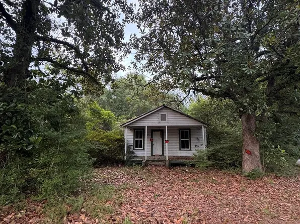 823 Bethlehem Rd, Jesup, GA 31546