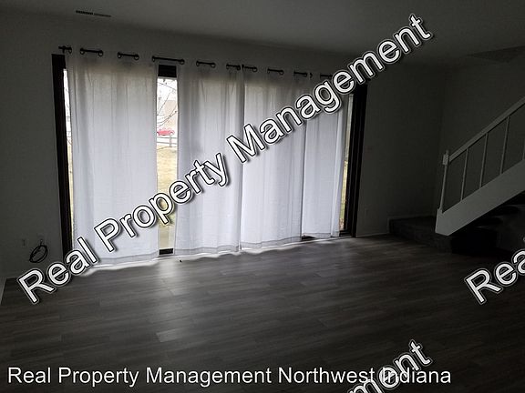 3rd image of 7047 Montana Cir