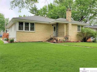 654 W 6th St, Wahoo, NE 68066