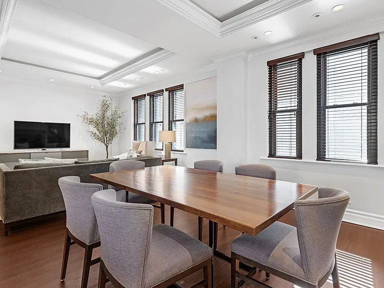 The Walton Residence — Photo 100