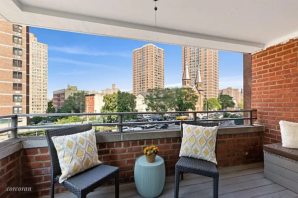 Sold by Corcoran | media 12