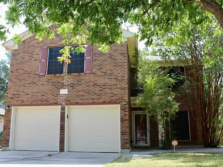 20901 Racers Ford Ln — Photo 2