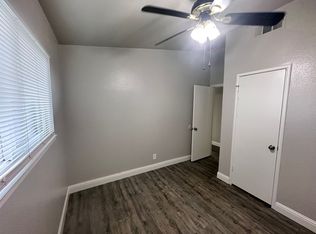 629 Holt Ave, Hanford, CA 93230