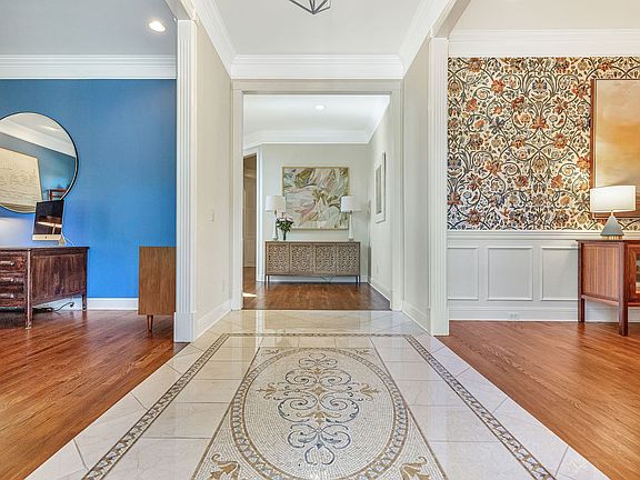 4th image of 1506 Avellino Cir