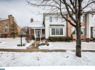 586 Gramercy Ln, Downingtown, PA 19335