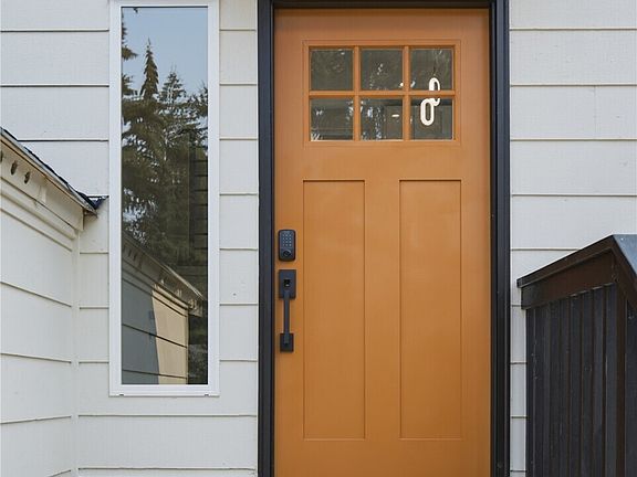 4th image of 8829 Skokomish Way NE