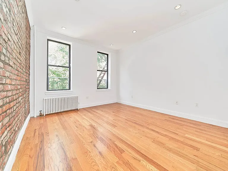 354 State St #2B — Photo 2