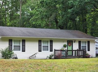 2711 Walnut Dr, Quinton, VA 23141