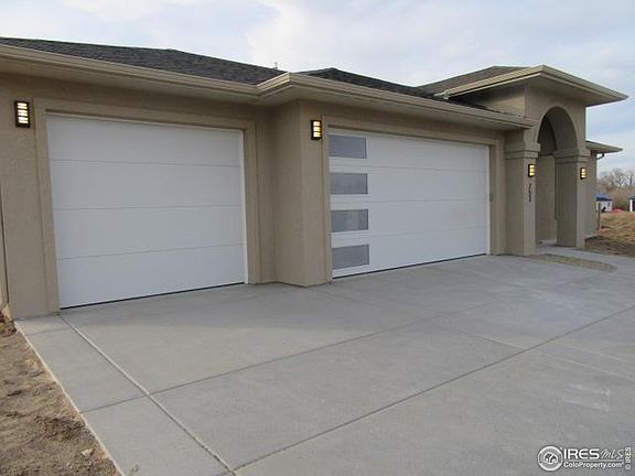 2nd image of 253 Brooke Ln