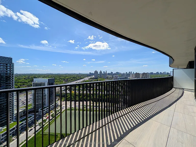 18 Esther Shiner Blvd #2909 — Photo 22