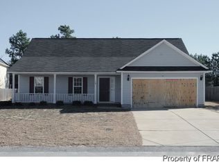316 Thomas Edison Pl, Hope Mills, NC 28348
