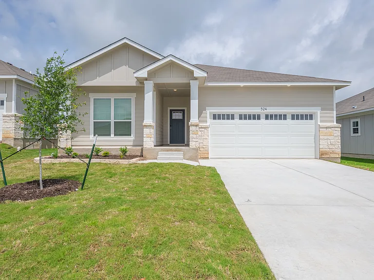524 Oxford Ln — Photo 18