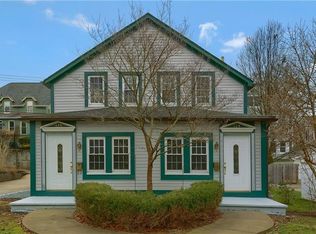 324-326 Thorn St, Sewickley, PA 15143