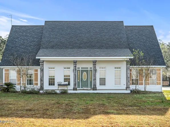 11200 Pinewood Hills Ln, Vancleave, MS 39565