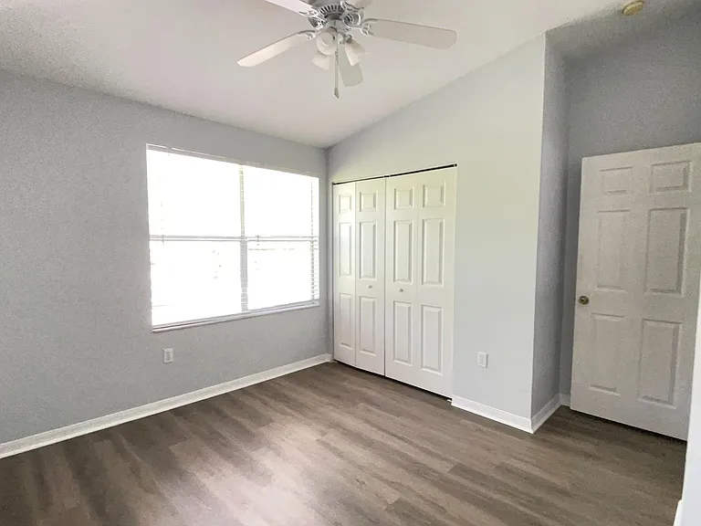 3901 SW 20th Ave #301 — Photo 15