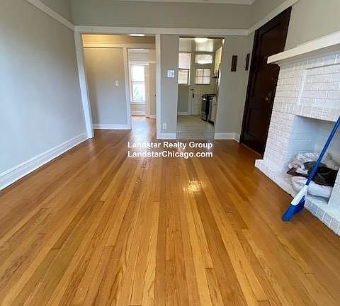 4th image of 1604 W Olive Ave #2
