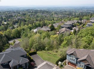 9948 NW Upton Ct, Portland, OR 97229