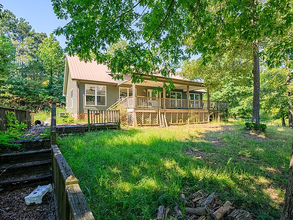 5th image of 204 Clements Cove Ln