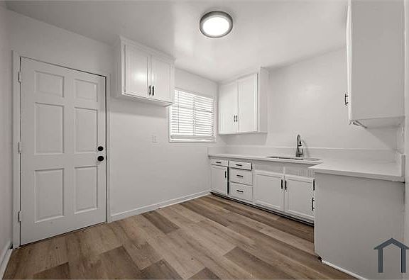 2nd image of 4026 West Blvd #4032D