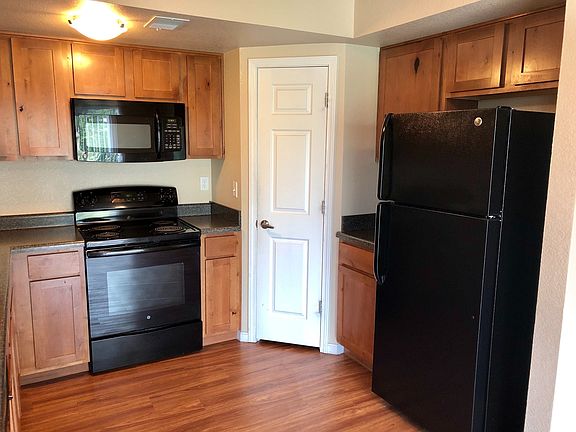 4th image of 1517 NE Erin Ct #1519