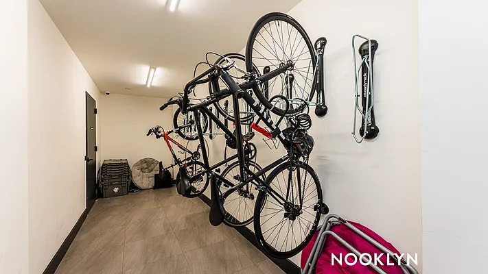 Rented by Nooklyn NYC LLC | media 18