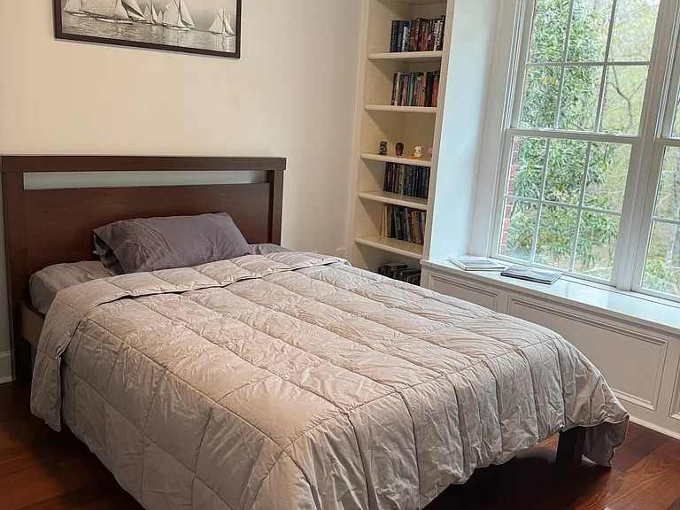 100 Floral Dr — Photo 51