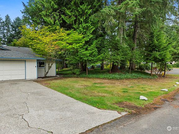 2nd image of 5703 16th Avenue SE