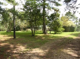 15591 Crape Myrtle Ln, Navasota, TX 77868