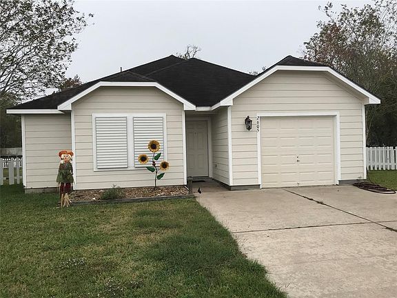 4th image of 2605 Aria Ct