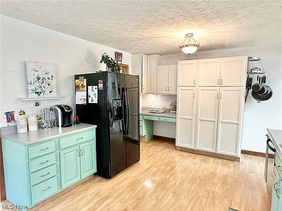 4th image of 10140 N Delmonte Blvd