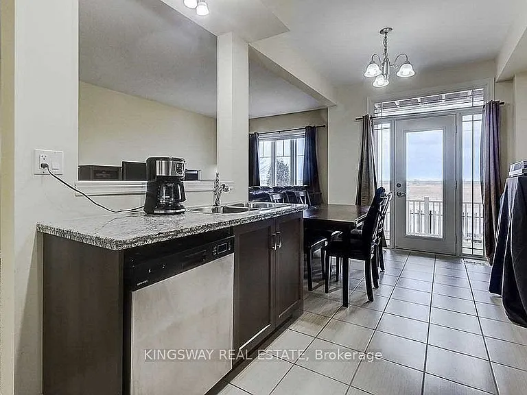 7 Lakelawn Rd #5 — Photo 17