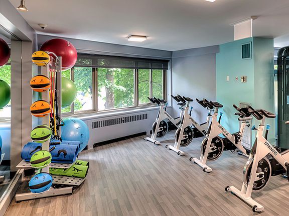 2nd image of 1349 N Lake Shore Dr #815