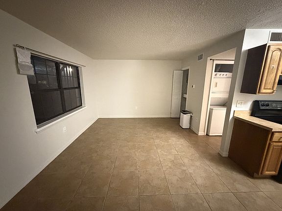 3rd image of 1290 9th St #203