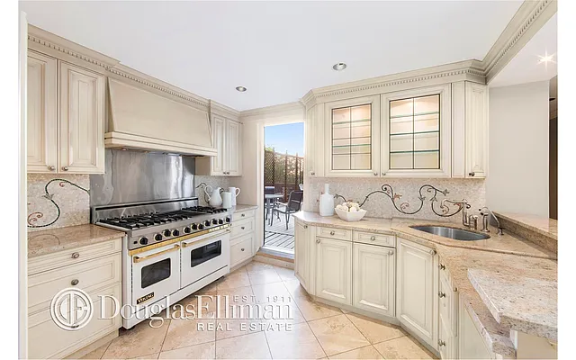 Sold by Douglas Elliman | media 4