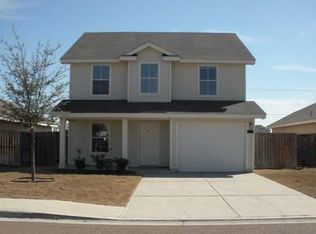 17537 College Port Dr, Laredo, TX 78045