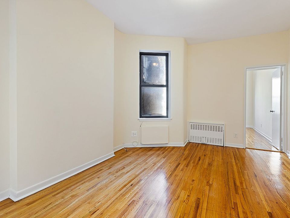 1st image of 437 W 48th St APT 3B