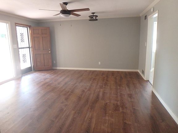 Large den with area for dining room