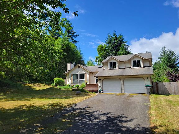 2nd image of 7400 Cabrini Dr SE