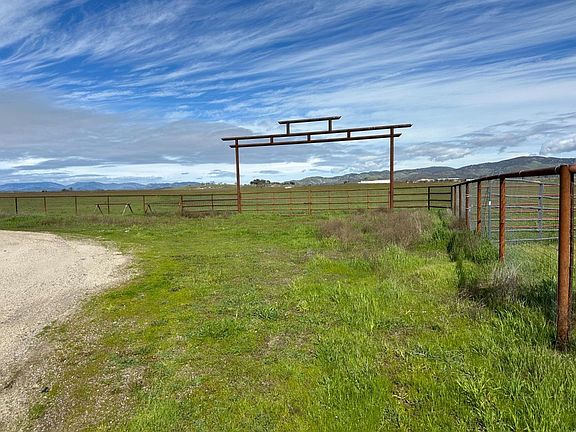 3rd image of 67941 Jolon Rd