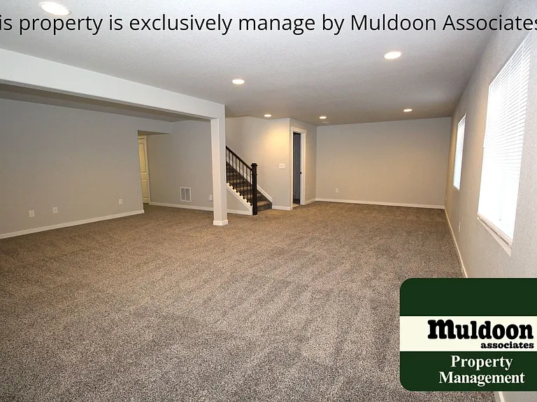 10339 Finn Dr — Photo 24