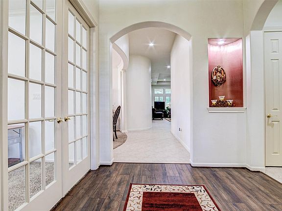 4th image of 15810 Cadenhorn Ln