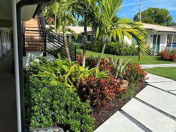 3rd image of 1280 NE 105th St #3