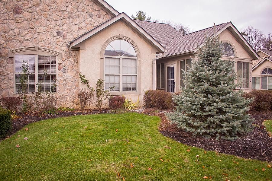 1st image of 8492 Stonewoods Ln