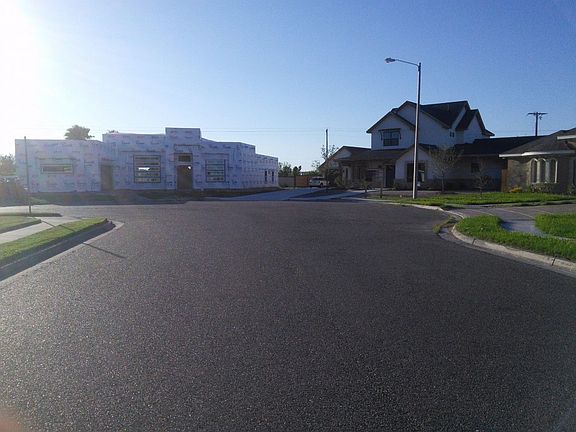 4th image of 4012 Country Meadows Dr