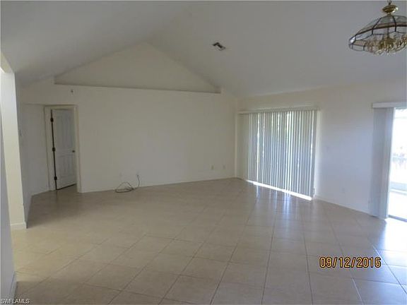 2nd image of 4917 SW 10th Ave
