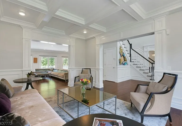 16 Exeter Rd — Photo 10